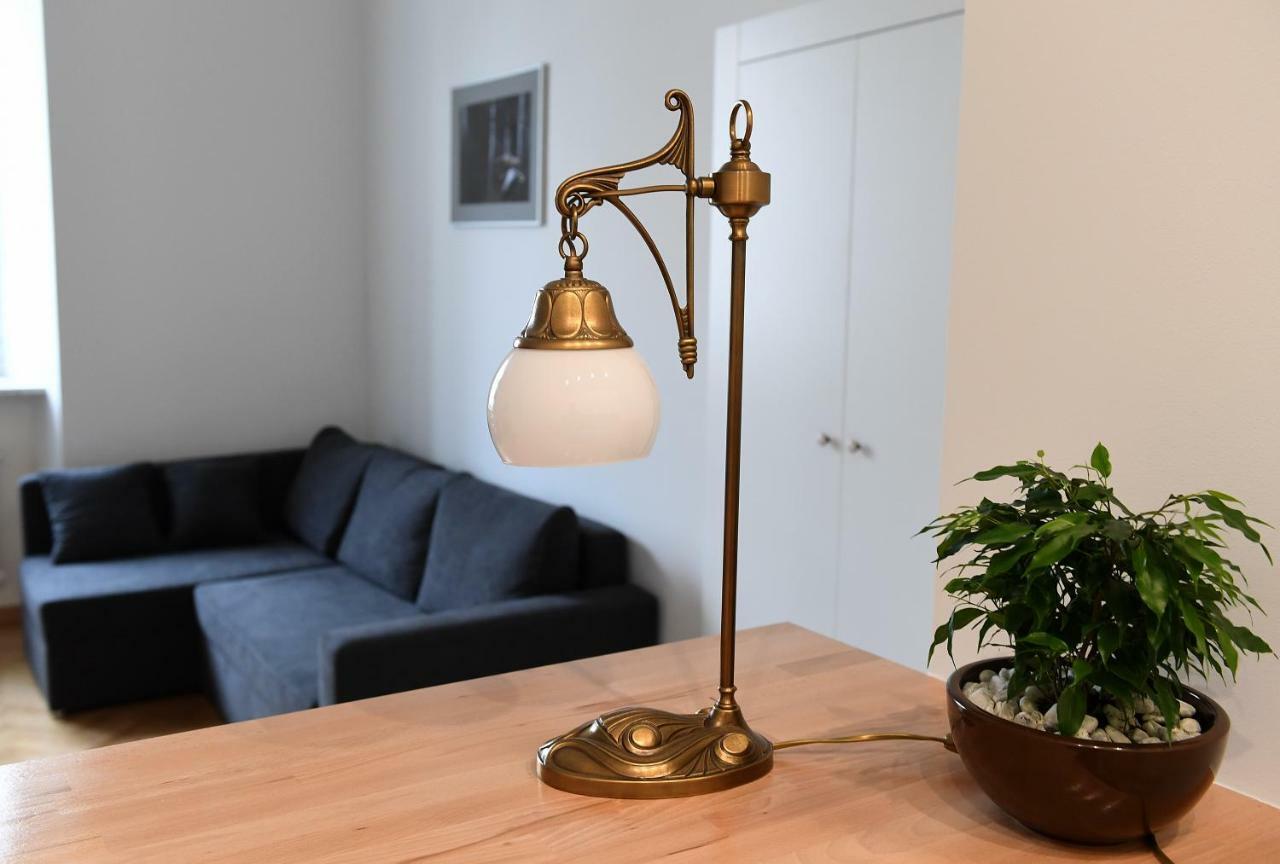 Apartament Na Dlugiej Варшава Екстериор снимка