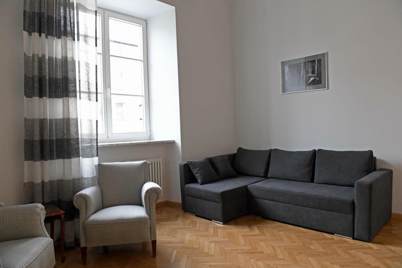 Apartament Na Dlugiej Варшава Екстериор снимка